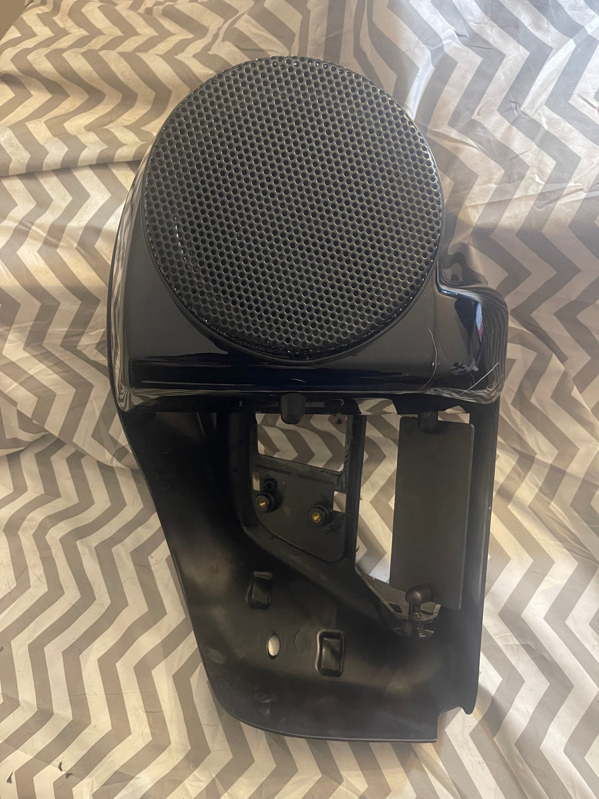 Tour Pack pod and lower fairing spacers